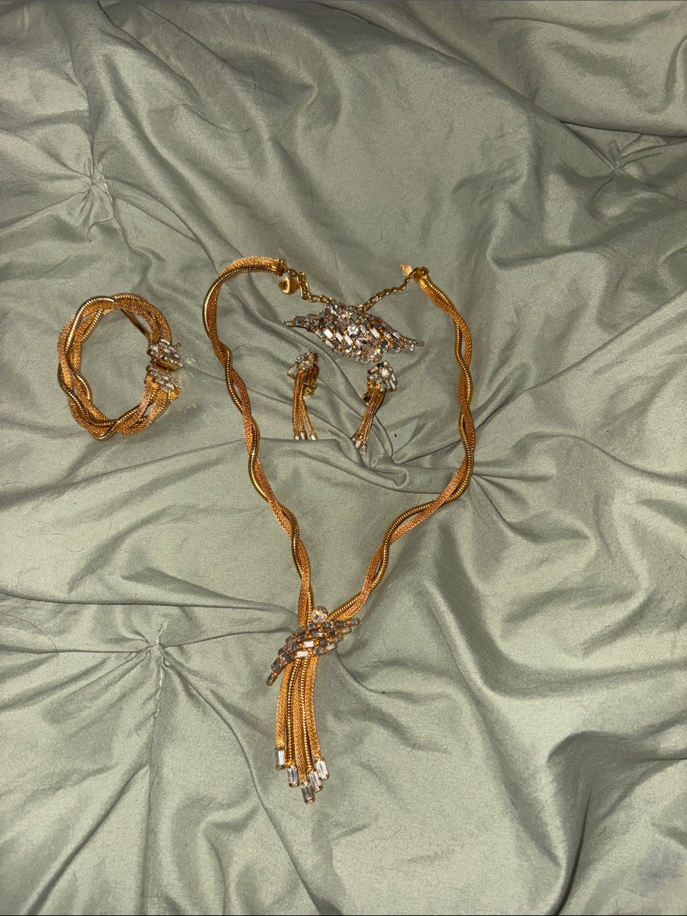 Vintage Sarah Coventry gold braided crystal necklace set